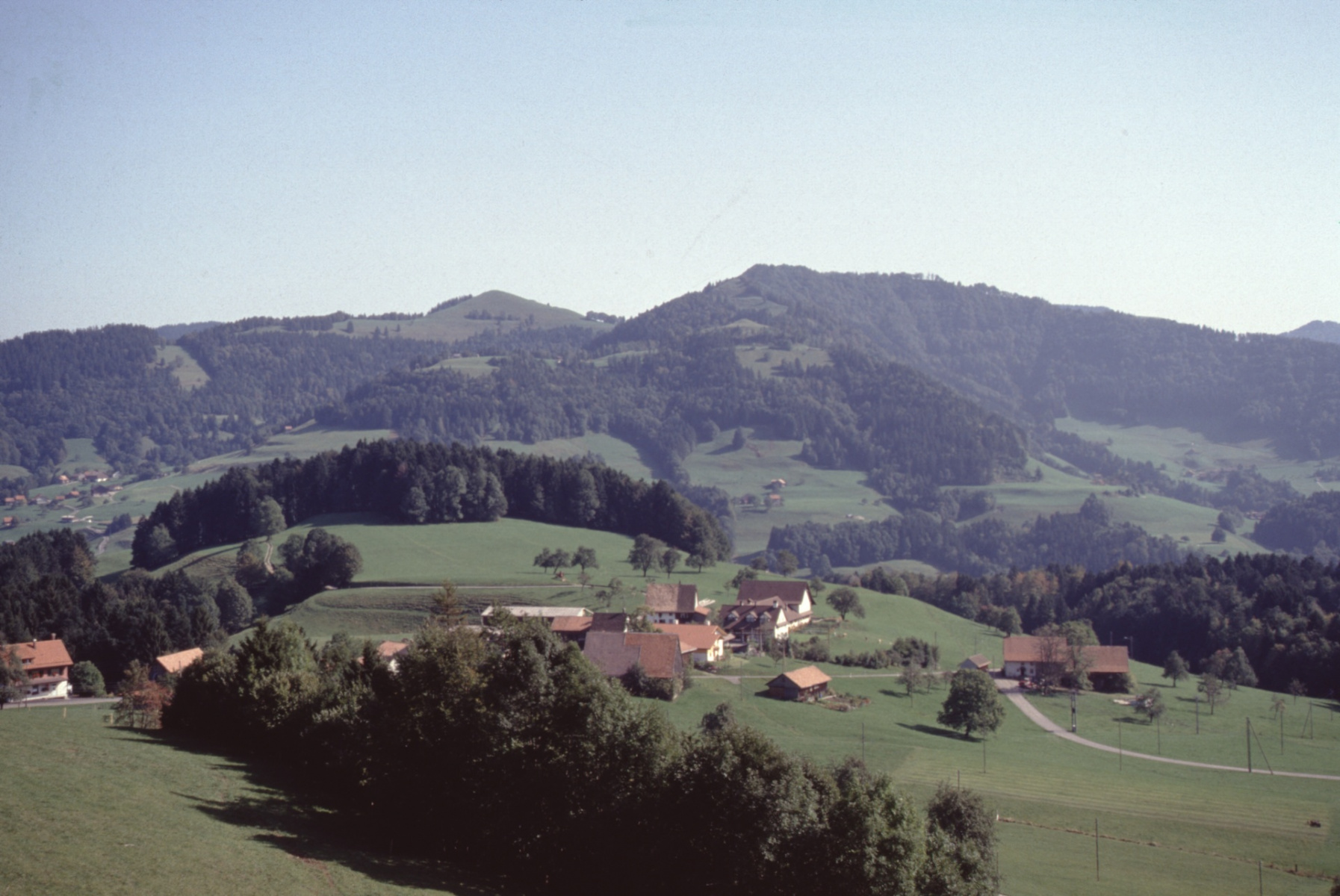 Blick auf Kleinbäretswi, imHG Hüttchopf, Brandegg (Scheidegg)