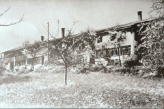 Grosser Flarz in Ferenwaltsberg. am 21. Dez. 1951 morgens 3 Uhr total abgebrannt (3 Häuser und eine Scheune, 11 Personen obdachlos)