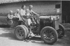 Bührer-A-Traktor "Cabriolet" mit Doppelbereifung