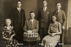 Theodor und Hulda Hürlimann mit Tochter und Söhnen