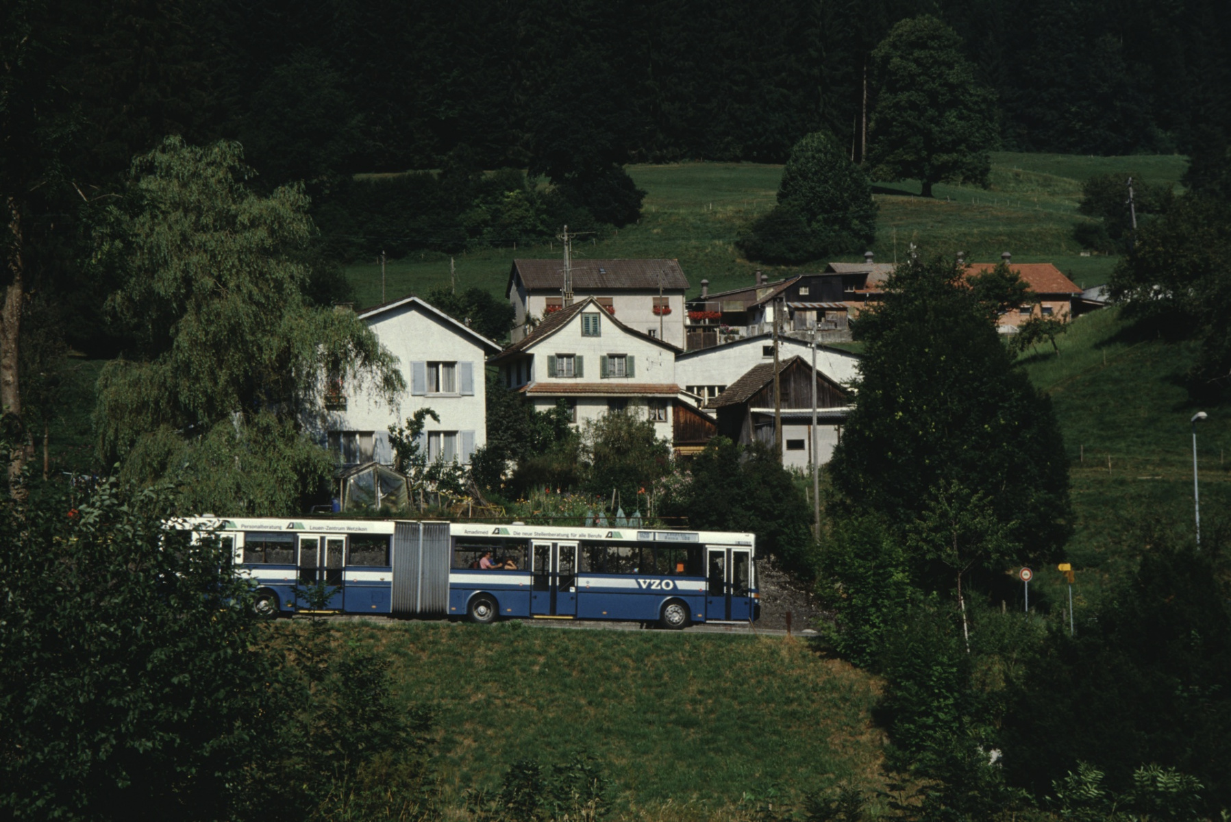 Neuthal mit Baumer-VZO-Bus