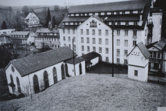 Fabrikanlage mit Kapelle und Guyer-Haus