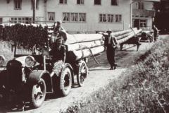 Oberwappenswil, Förster Isler mit Langholzwagen
