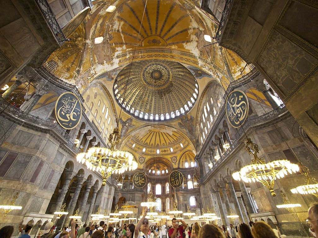 Innenansicht der Hagia Sophia in Istanbul