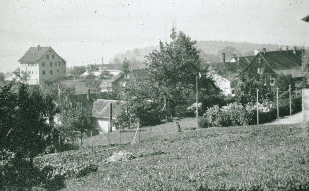 Adetswil: Postgässli 1807, Sunnenbüel 1837, Stapfeten seit 1967