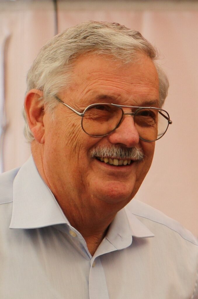 Portrait von Hans-Peter Hulliger, dem Gemeindepräsidenten von Bäretswil von 1986 – 2014.