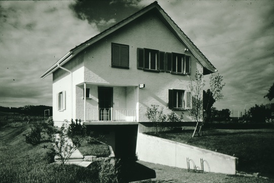 Die Polizeistation Bäretswil wurde 1940 an die Adetswilerstr. 21 gebaut.