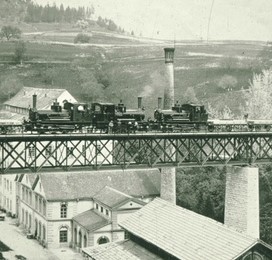 Belastungsprobe der Brücke bei Neuthal 1901 durch die UeBB (Uerikon Bauma Bahn).
